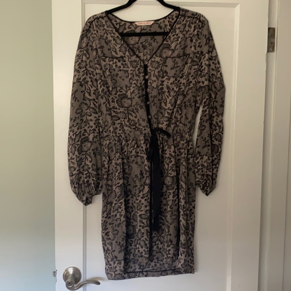 Silk dress, long sleeve with tie waist